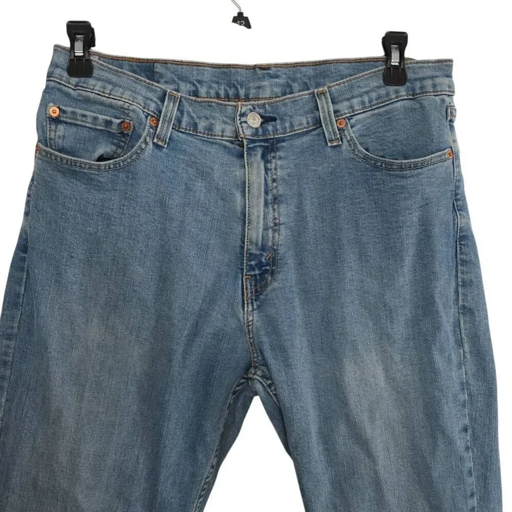 Levi Strauss & Co Men's Size 36x32 Light Rinse Relaxed Jeans